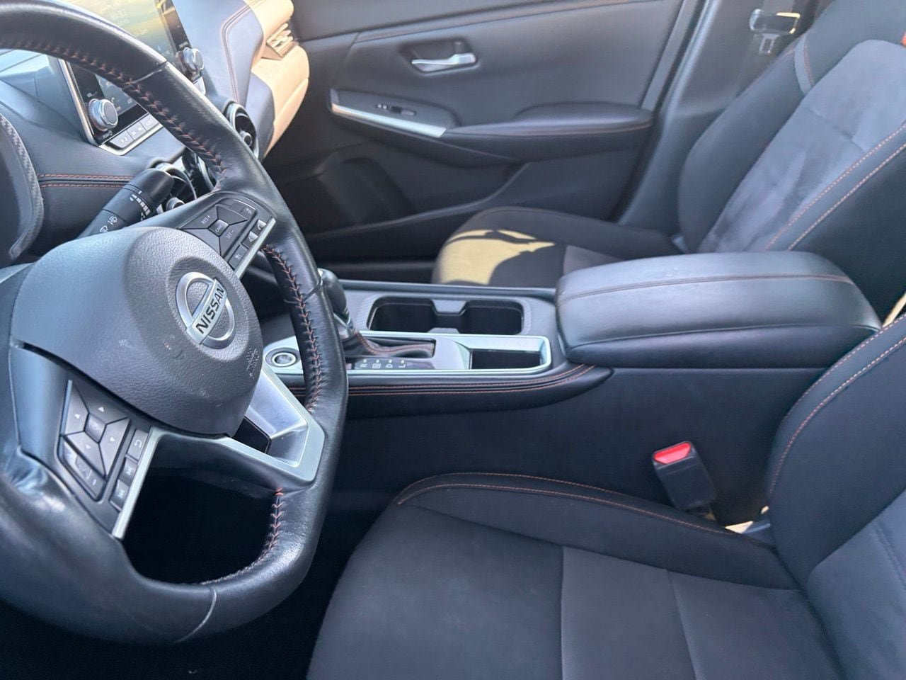 Used 2022 Nissan Sentra SR w/ Electronics Package FWD image 19
