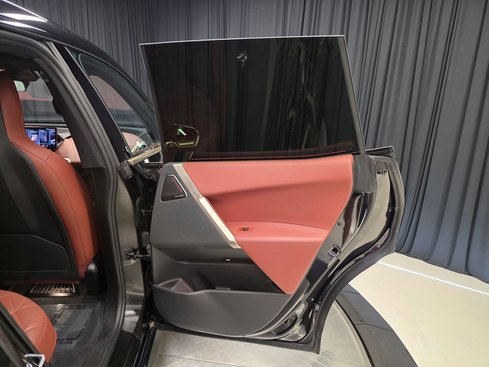 Used 2023 BMW iX M60 AWD/4WD image 41