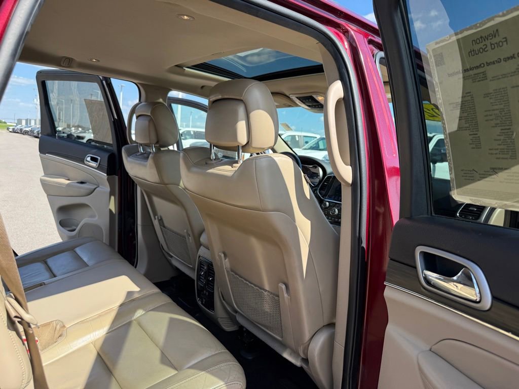 Used 2020 Jeep Grand Cherokee Limited RWD image 19