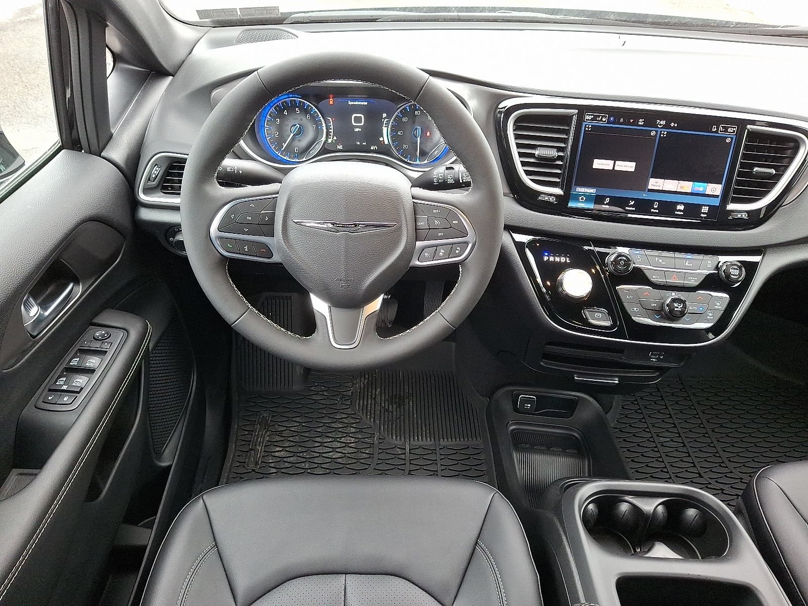 New 2026 Chrysler Voyager LX FWD image 10