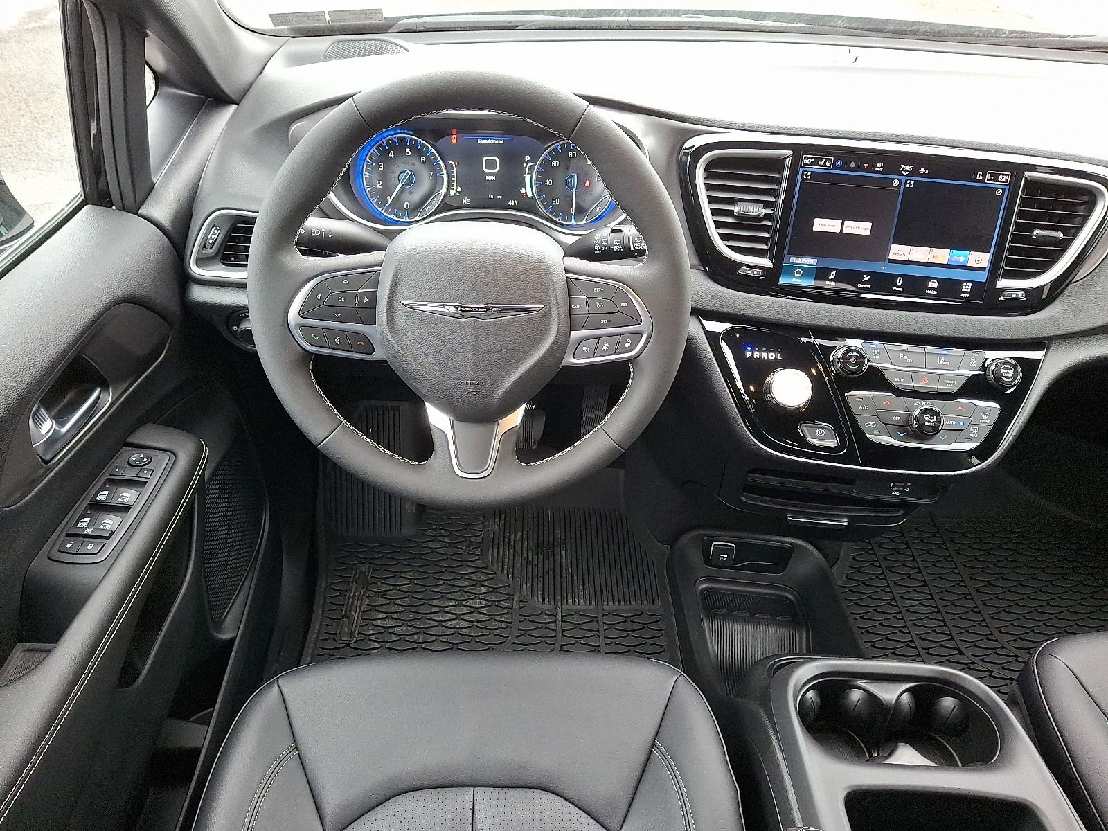 New 2026 Chrysler Voyager LX FWD image 10