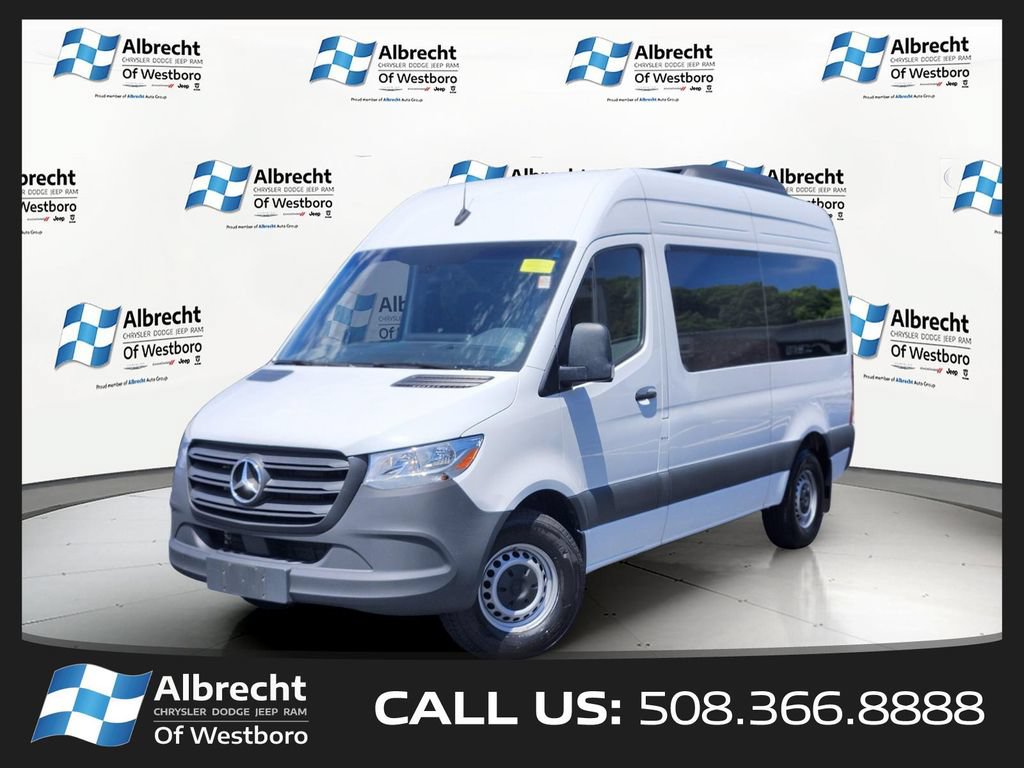 Used 2024 Mercedes-Benz Sprinter 2500 image 1