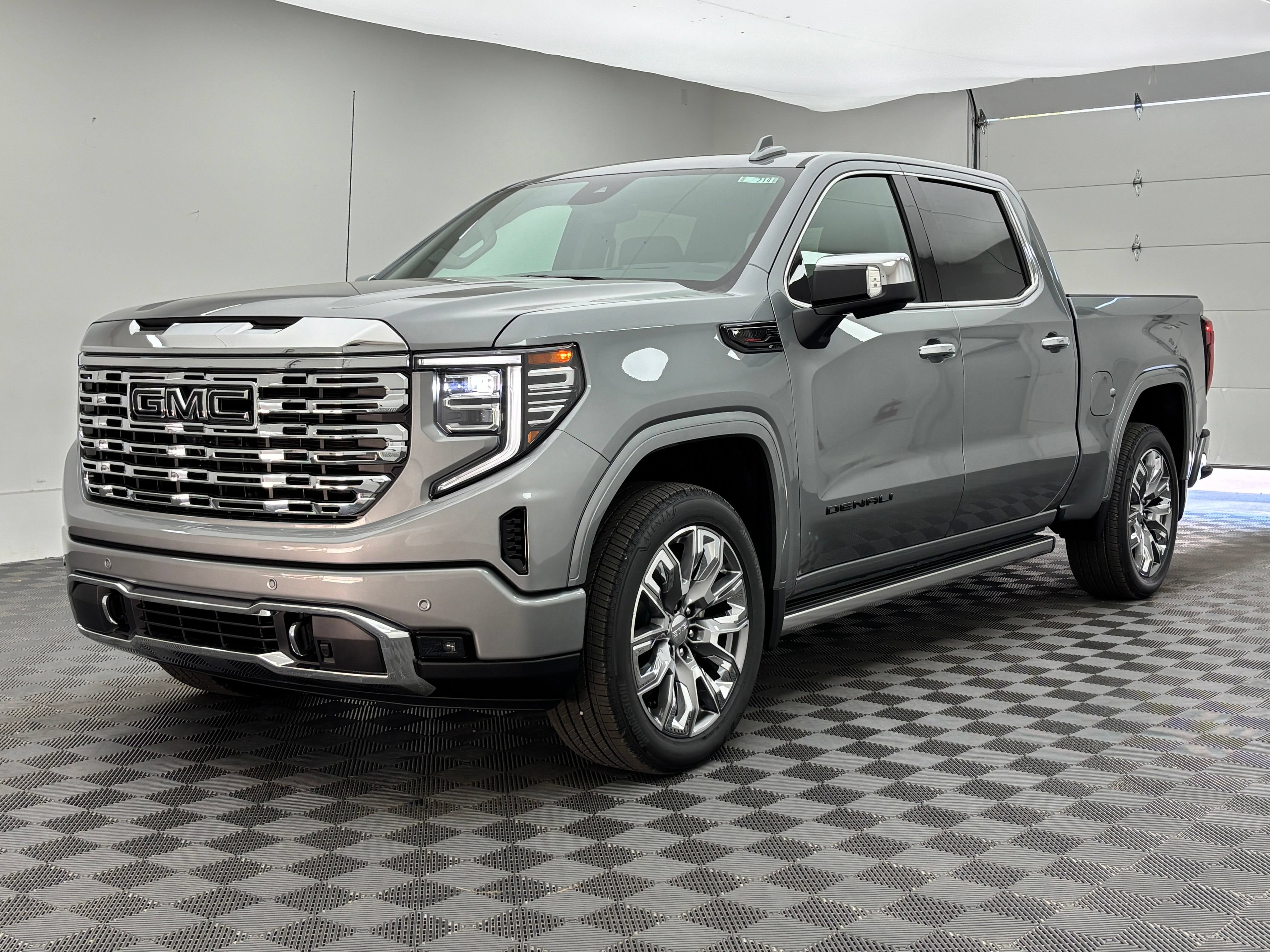 New 2026 GMC Sierra 1500 Denali AWD/4WD image 2