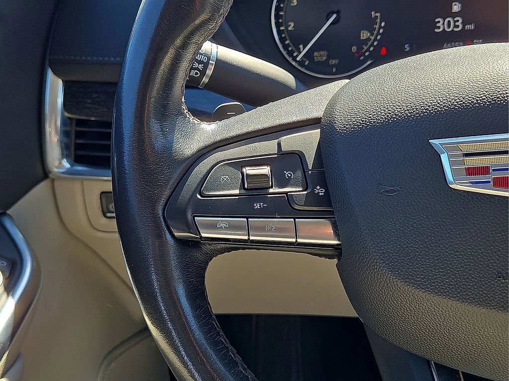 Used 2023 Cadillac XT4 Premium Luxury image 21