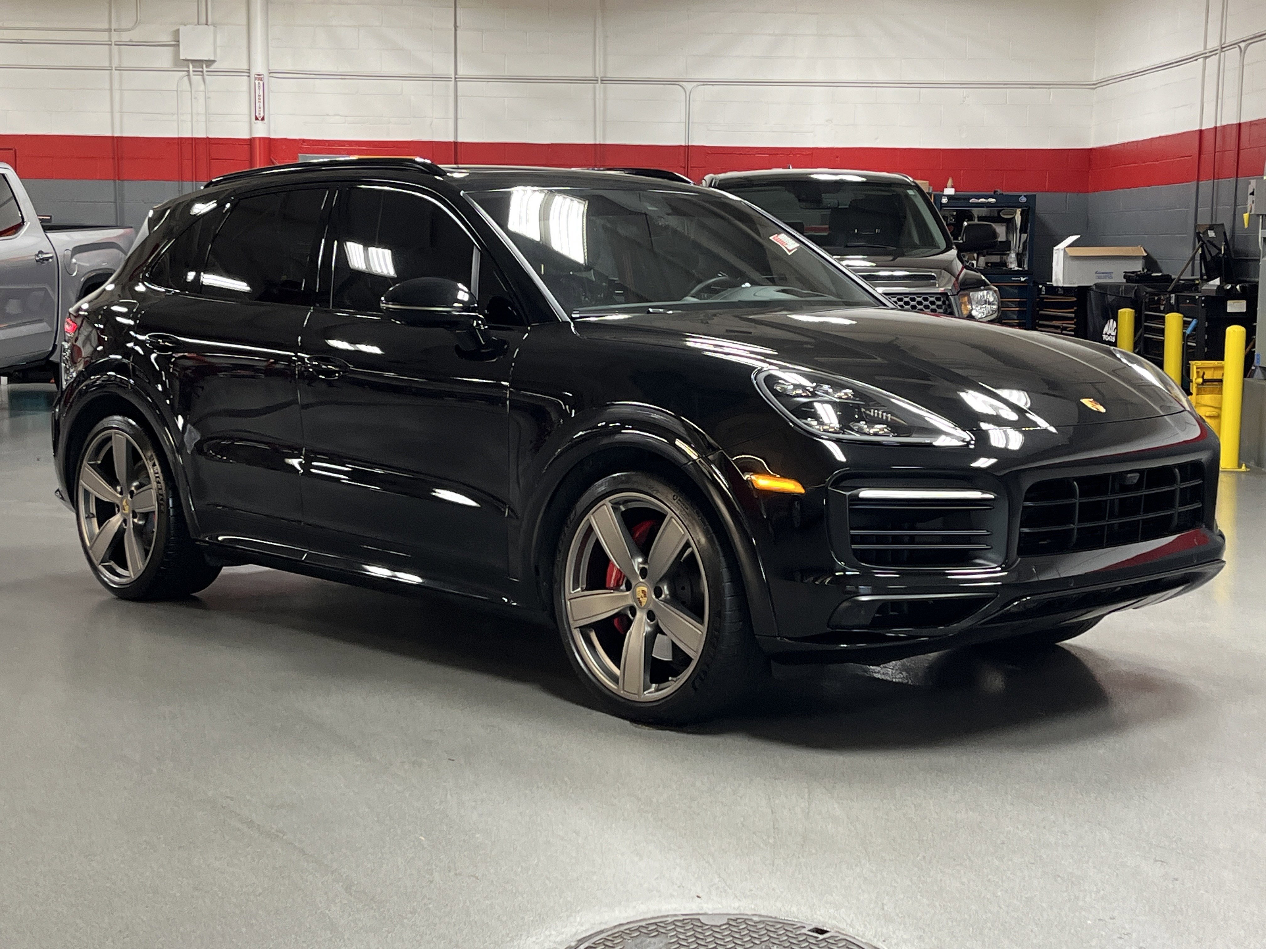 Used 2023 Porsche Cayenne GTS video 2