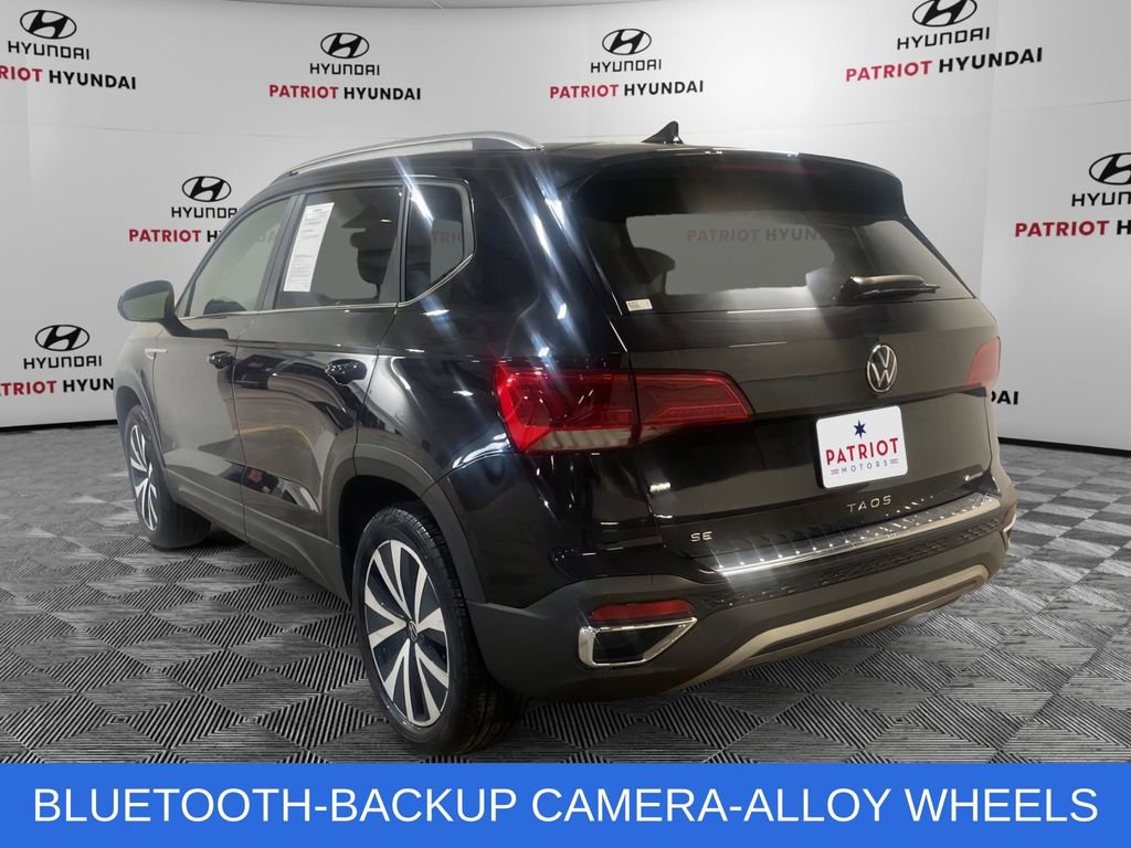 Used 2022 Volkswagen Taos SE AWD/4WD image 9