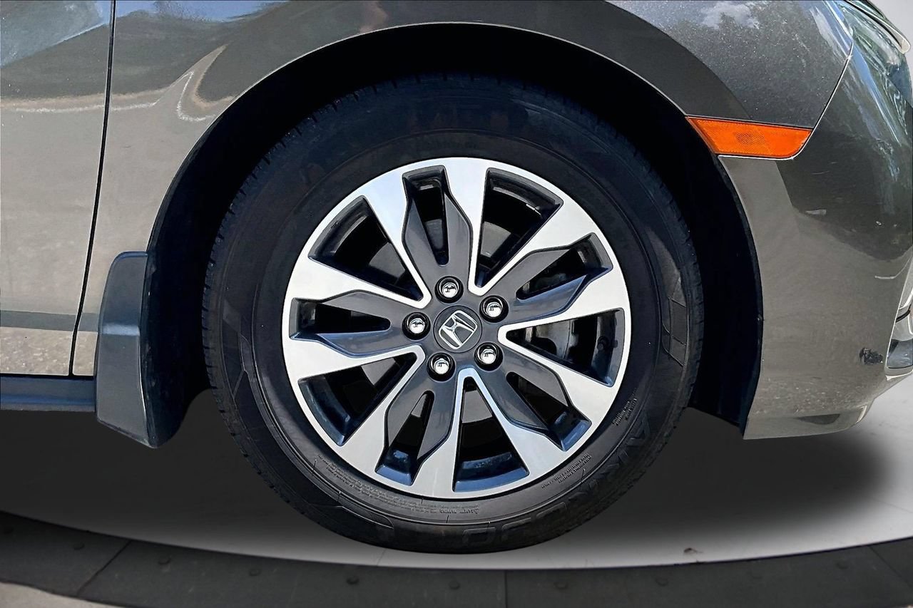 Used 2023 Honda Odyssey EX-L image 34