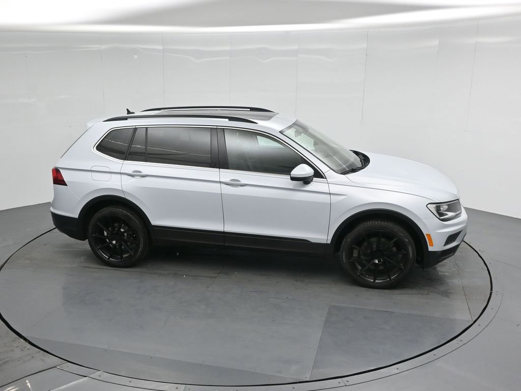 Used 2019 Volkswagen Tiguan SE w/ Panoramic Sunroof Package image 53
