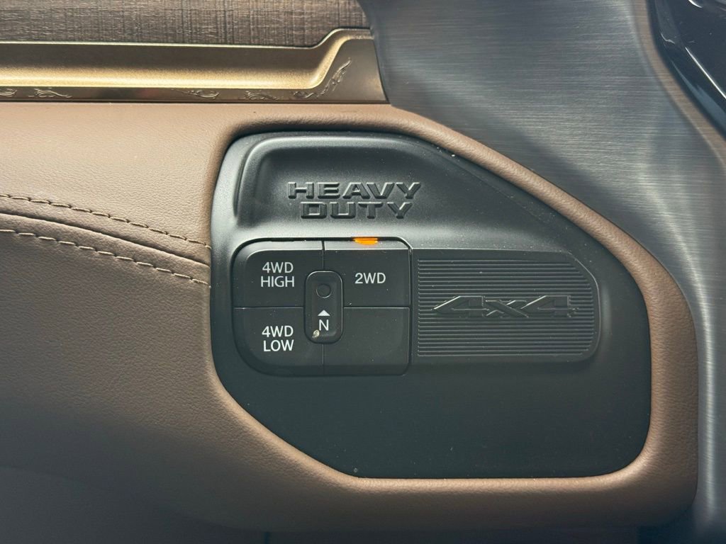 Used 2024 RAM 3500 Limited w/ Safety Group image 22