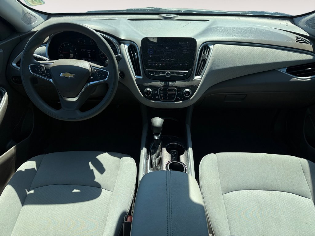 Used 2024 Chevrolet Malibu LT FWD image 10
