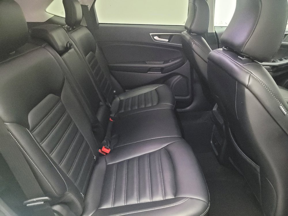 Used 2024 Ford Edge SEL image 19