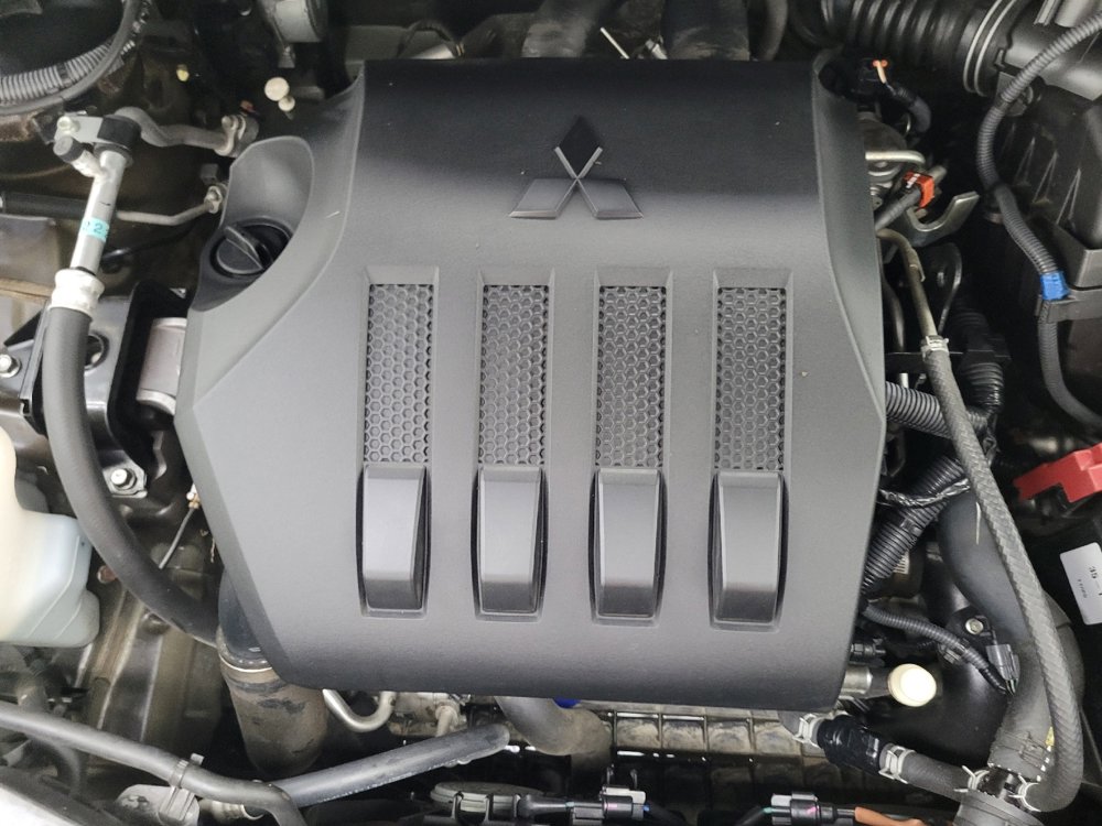 Used 2019 Mitsubishi Eclipse Cross LE image 30