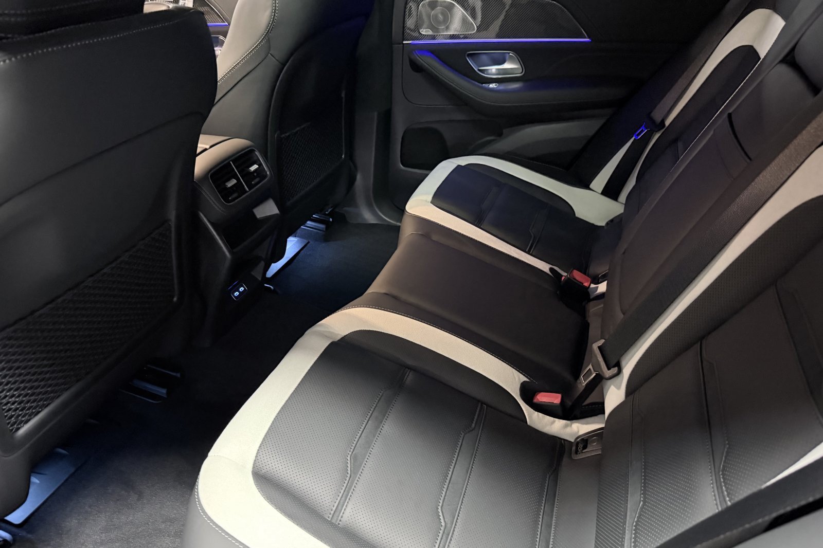 New 2026 Mercedes-Benz GLE 63 AMG S image 8