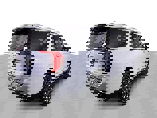 New 2026 GMC Yukon XL Denali Ultimate image 8