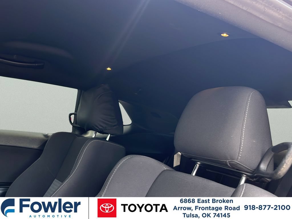Used 2021 Dodge Challenger R/T RWD image 19
