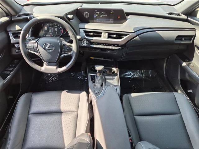 Used 2022 Lexus UX 200 w/ Accessory Package (Z2) FWD image 17