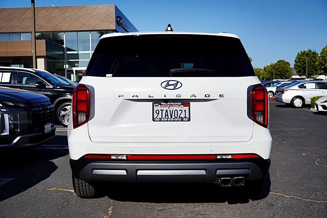 Certified 2025 Hyundai Palisade SEL FWD image 9