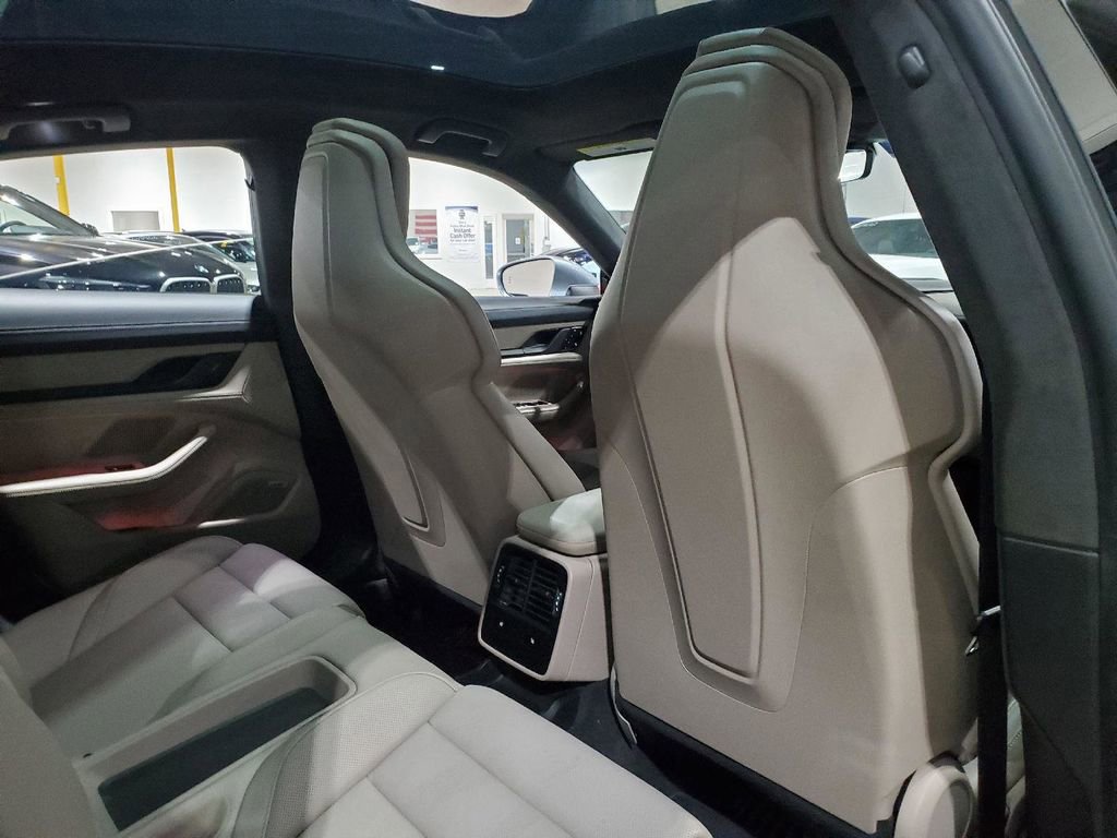 Used 2020 Porsche Taycan Turbo image 23