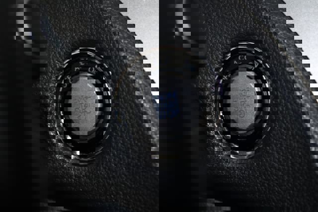 Used 2013 Hyundai Azera Limited w/ Technology Pkg image 12