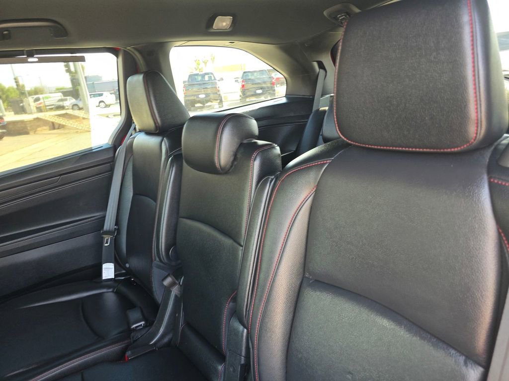 Used 2025 Honda Odyssey Sport-L image 16