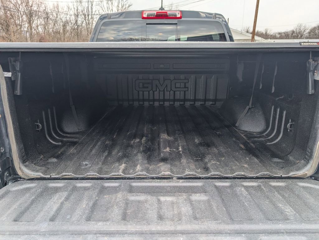 Used 2021 GMC Canyon AT4 w/ Driver Alert Package image 9