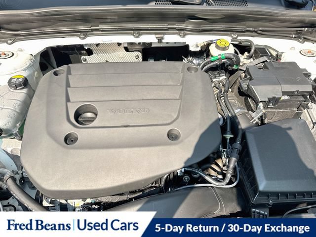 Used 2023 Volvo XC40 B5 Plus w/ Driver Assist Package AWD/4WD image 36