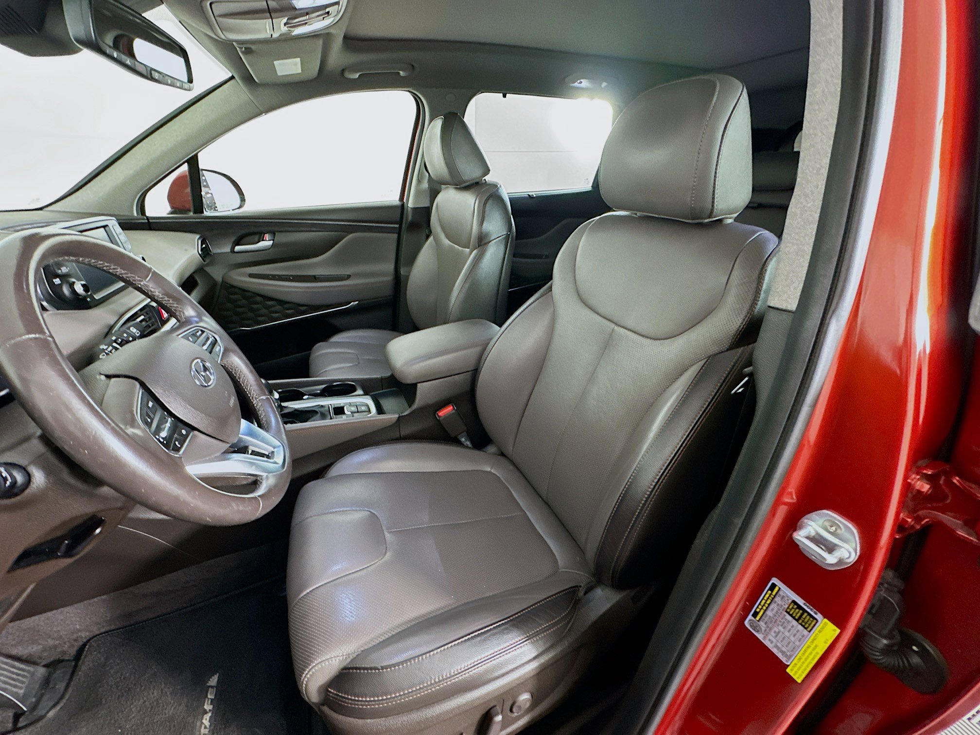 Used 2019 Hyundai Santa Fe Limited image 13