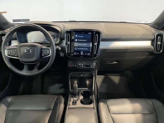 Used 2019 Volvo XC40 T5 Momentum image 22