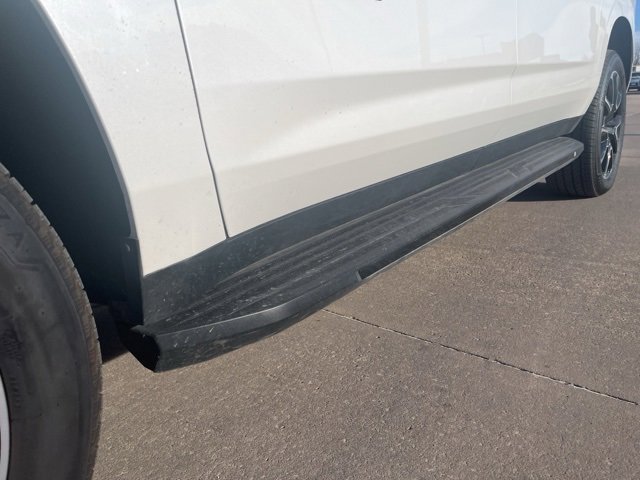 Used 2025 Chevrolet Suburban RST w/ Comfort Package image 7