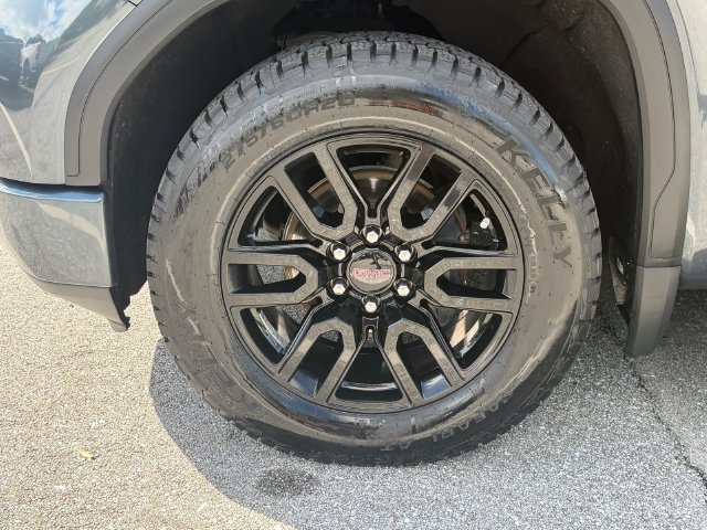 Certified 2022 GMC Sierra 1500 Elevation RWD image 11