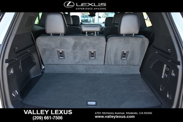 Used 2024 GMC Acadia Denali w/ Super Cruise Package image 12