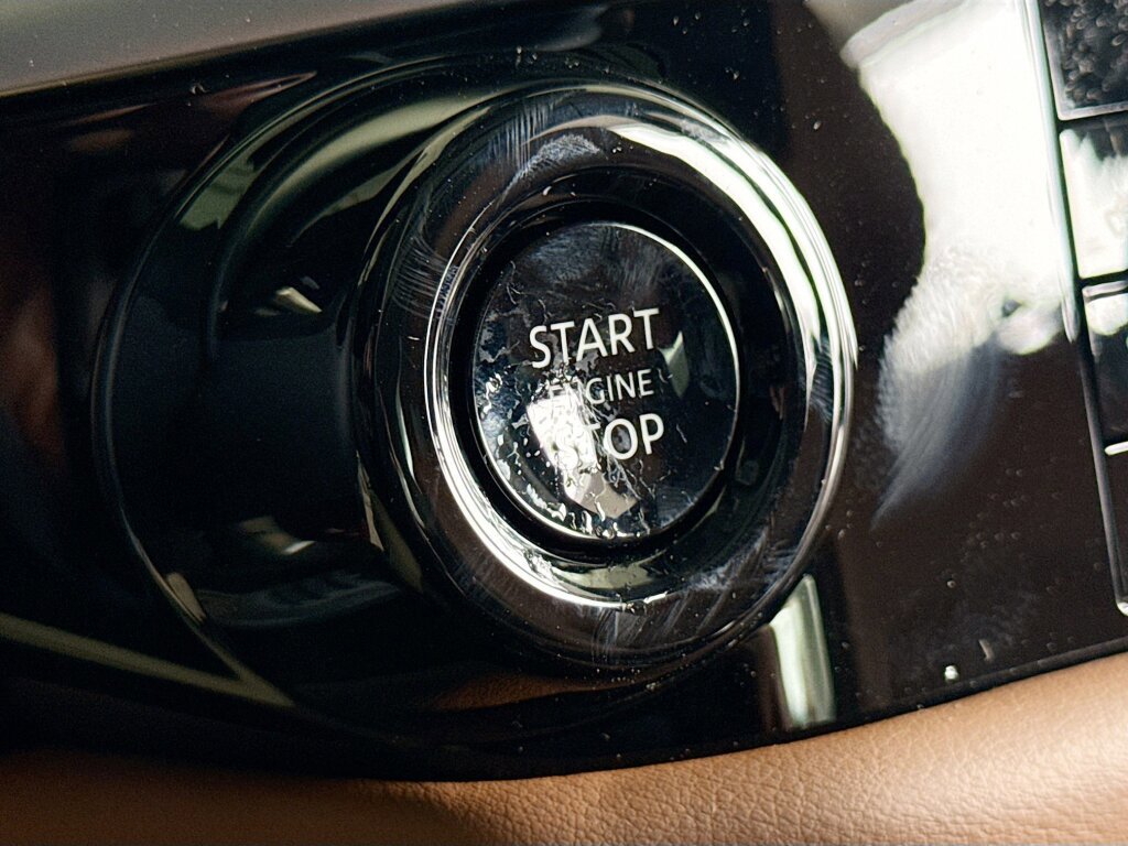 New 2026 Nissan Pathfinder Platinum AWD/4WD image 9