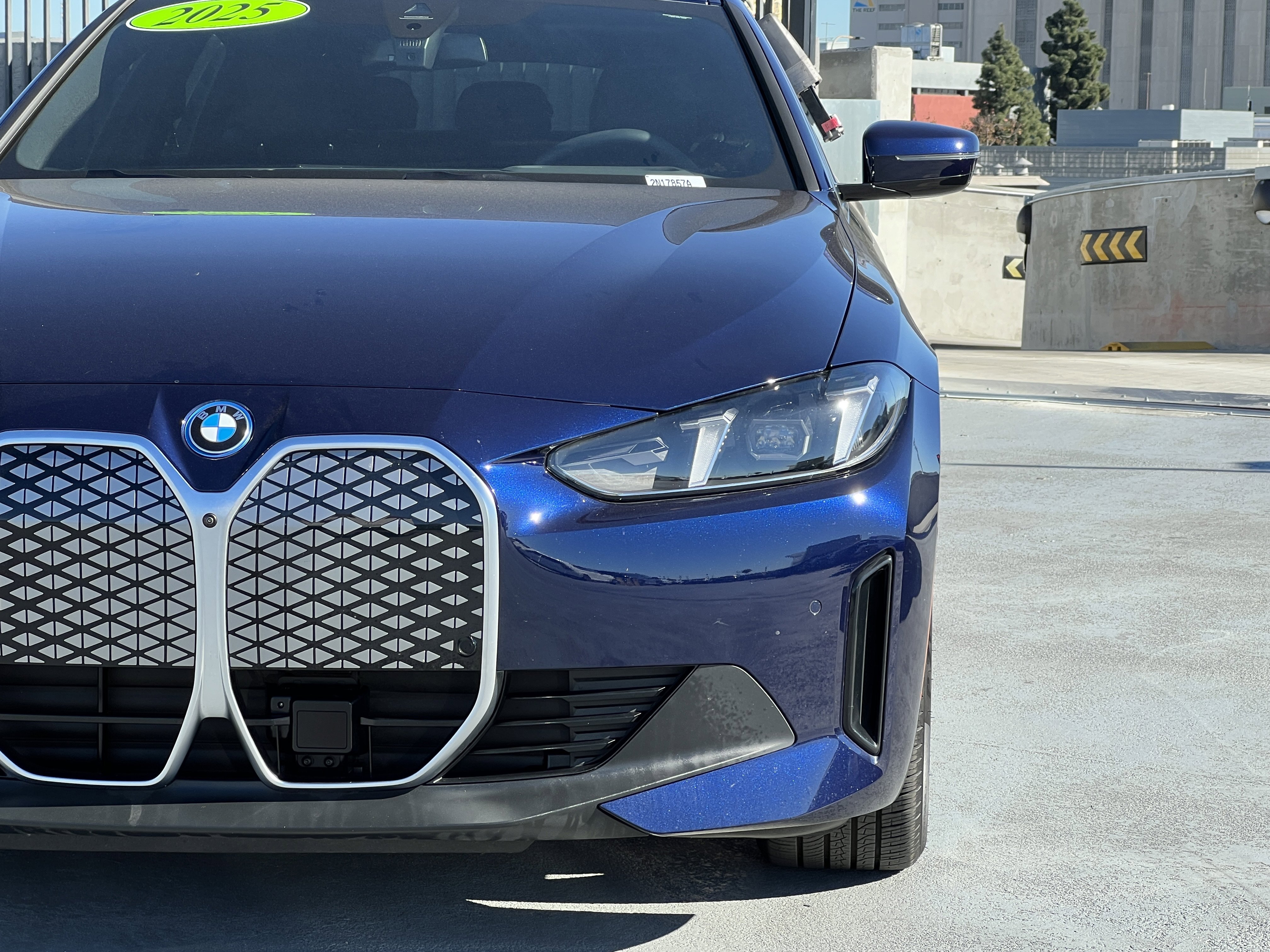 Used 2025 BMW i4 eDrive40 w/ M Sport Package image 10