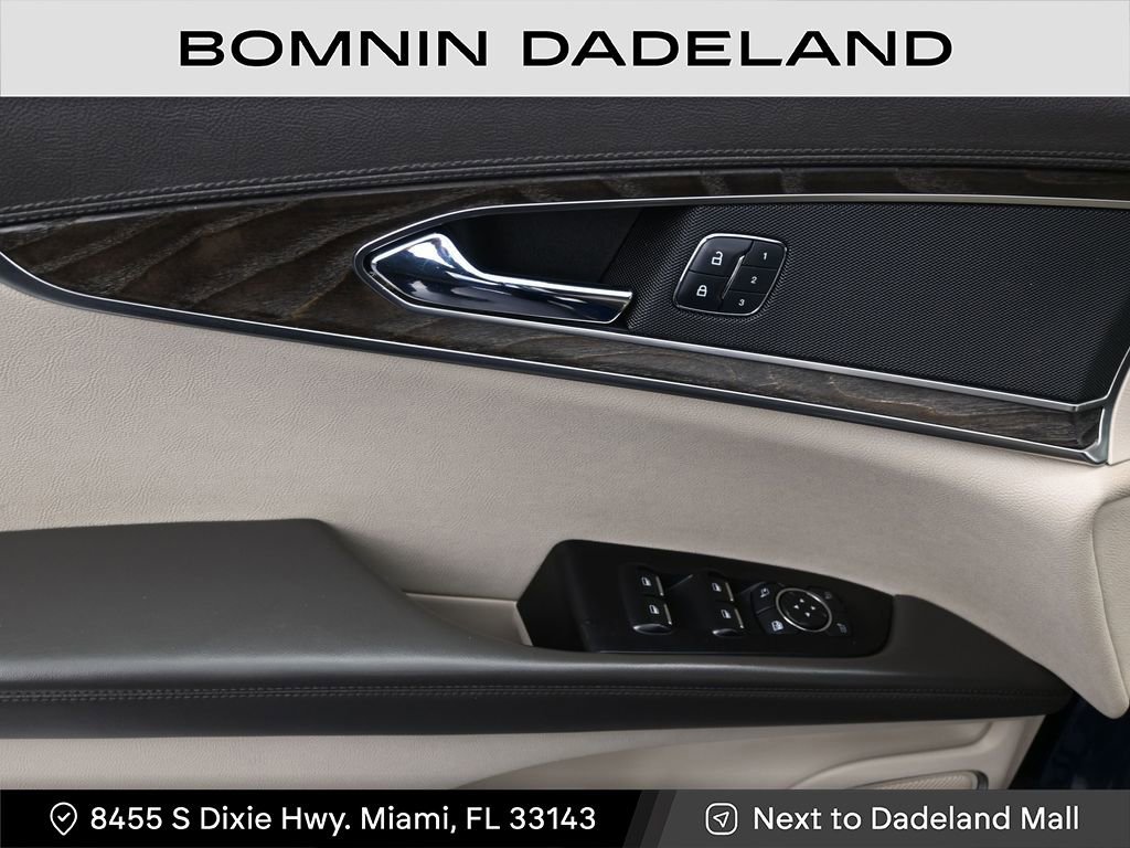 Used 2018 Lincoln MKX Reserve image 11