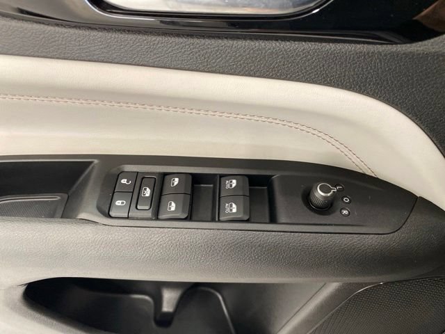 Used 2022 Jeep Compass Limited AWD/4WD image 26