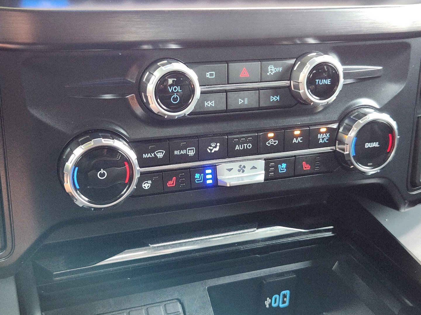 Certified 2026 Ford F250 Lariat AWD/4WD image 20