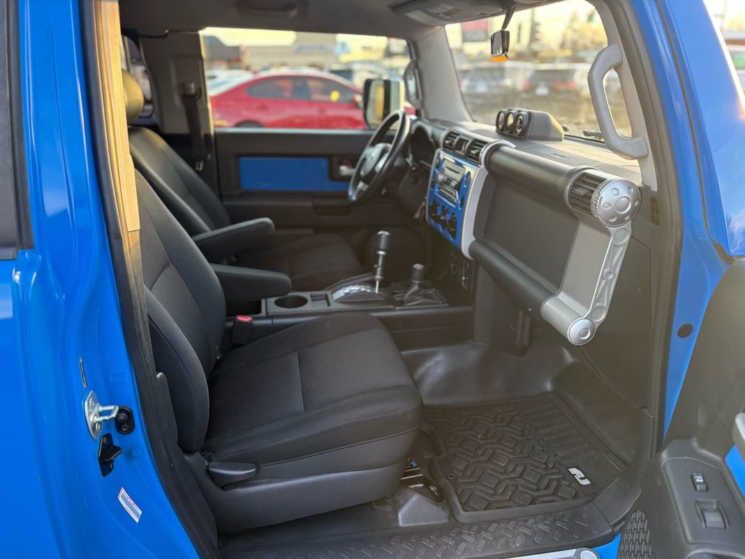 Used 2007 Toyota FJ Cruiser 4WD image 17