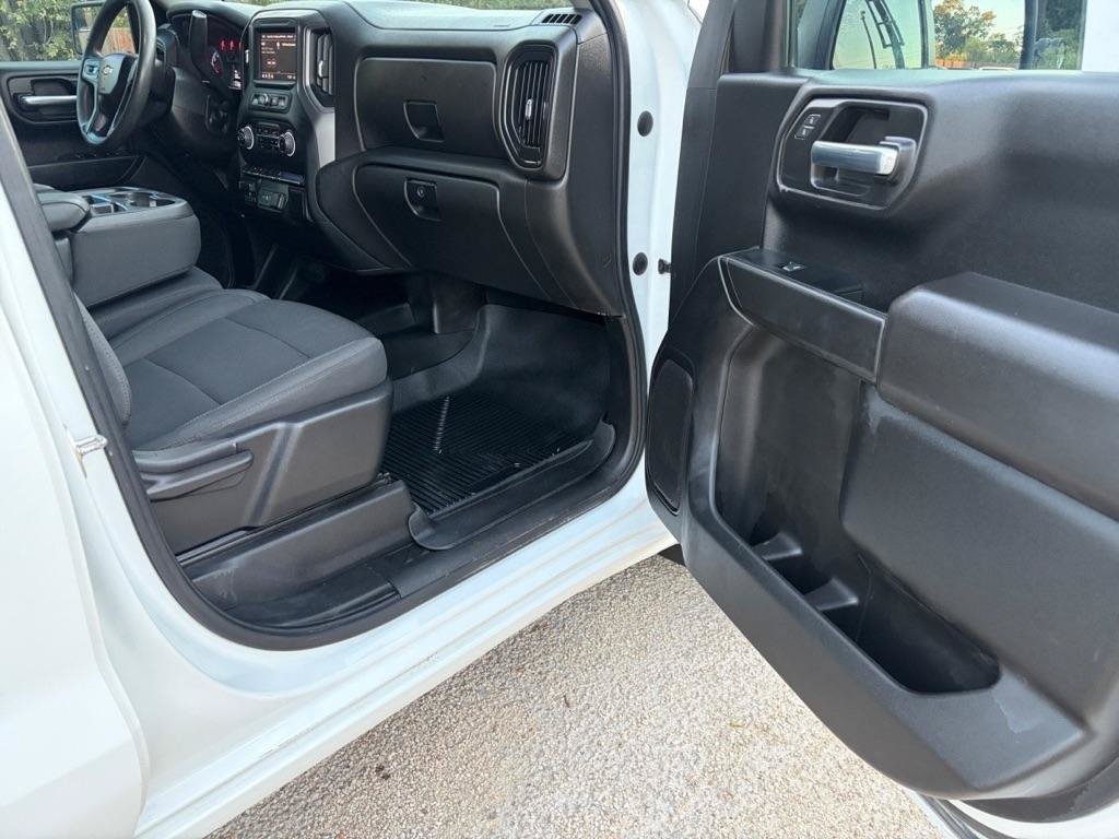 Used 2023 Chevrolet Silverado 1500 W/T w/ WT Value Package AWD/4WD image 12