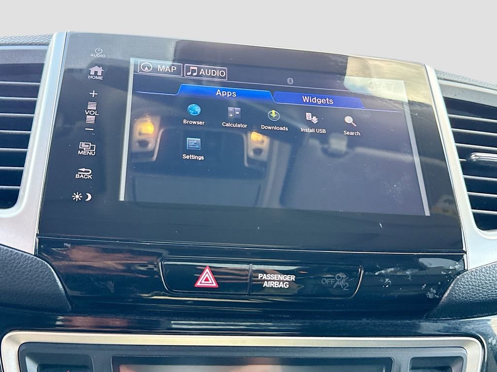 Used 2017 Honda Pilot Elite image 33