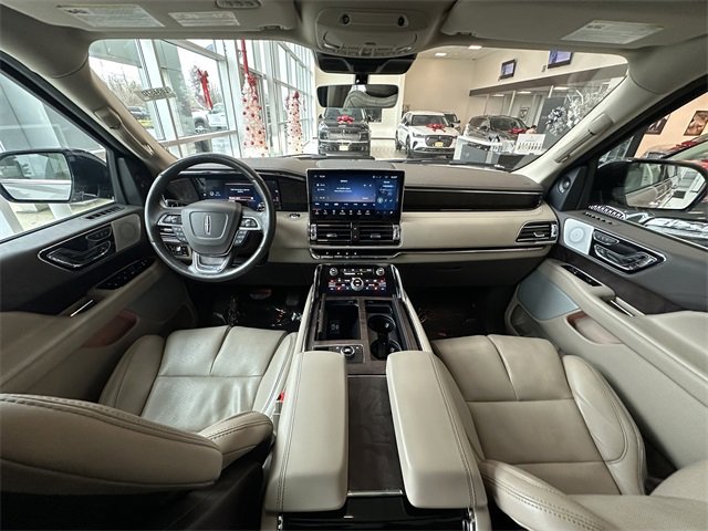 Certified 2022 Lincoln Navigator Reserve image 15