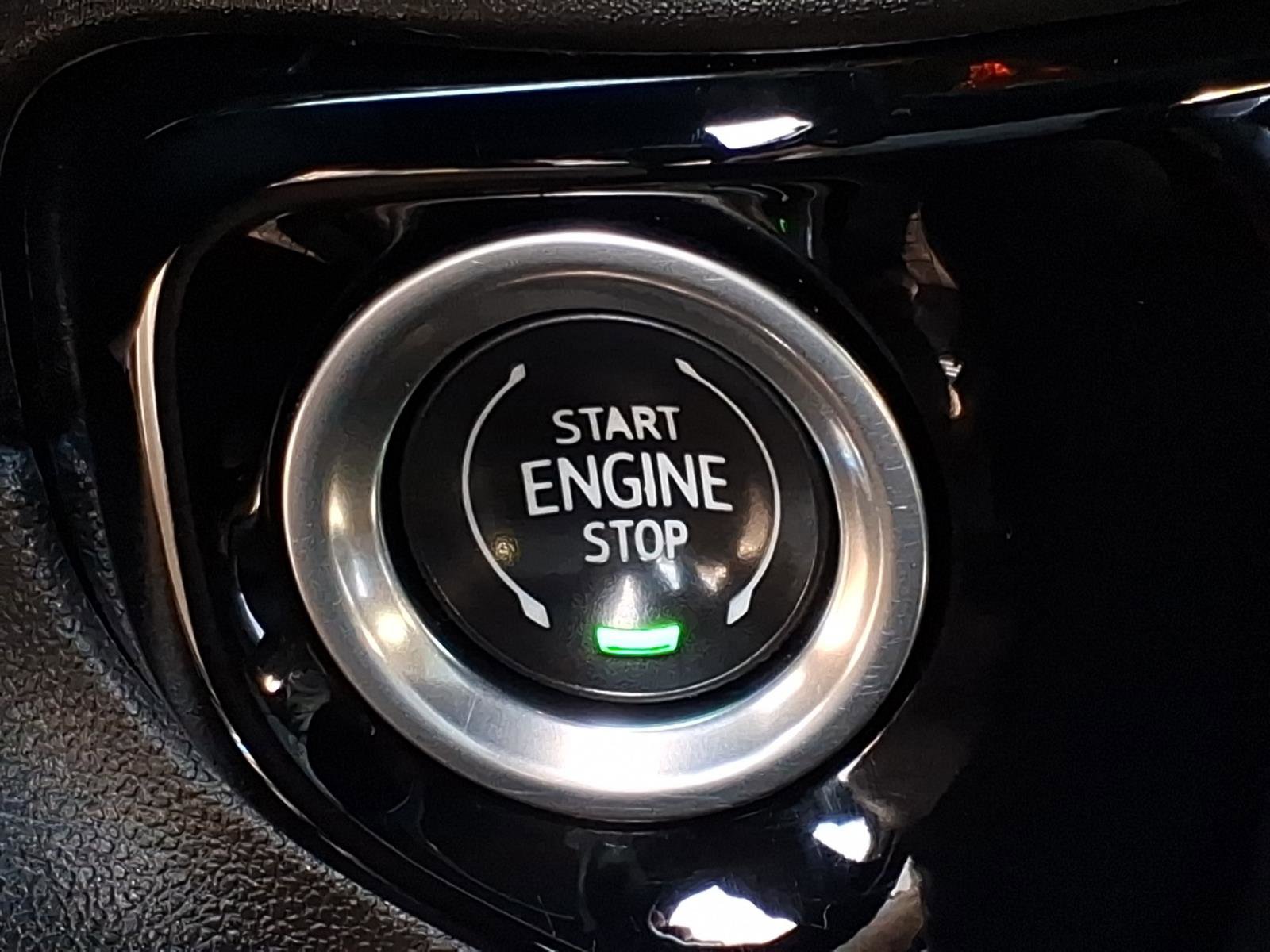 Used 2022 GMC Sierra 1500 Elevation image 26