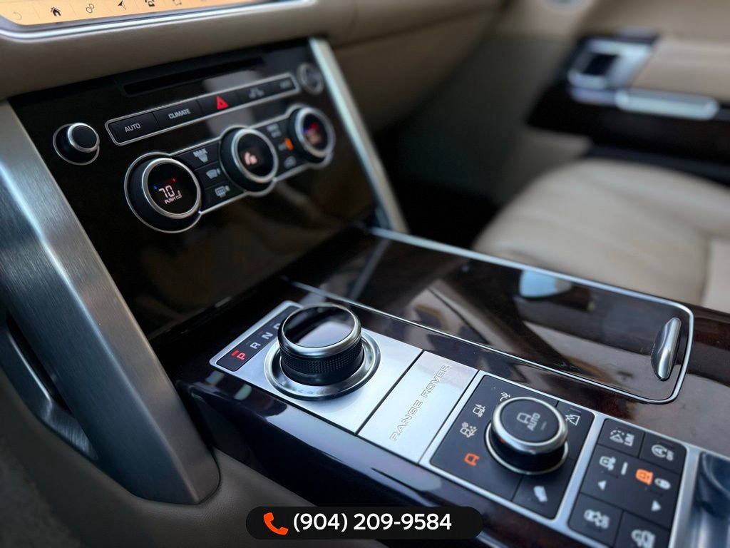 Used 2017 Land Rover Range Rover Supercharged image 19