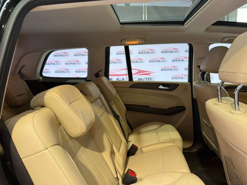 Used 2019 Mercedes-Benz GLS 450 4MATIC image 51