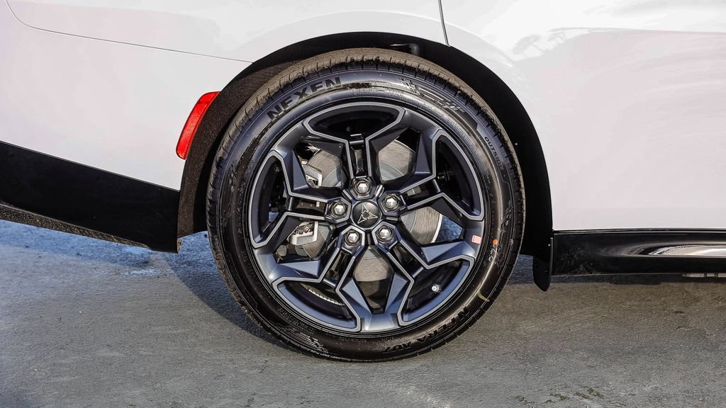 New 2026 Dodge Charger R/T w/ Blacktop Package AWD/4WD image 12