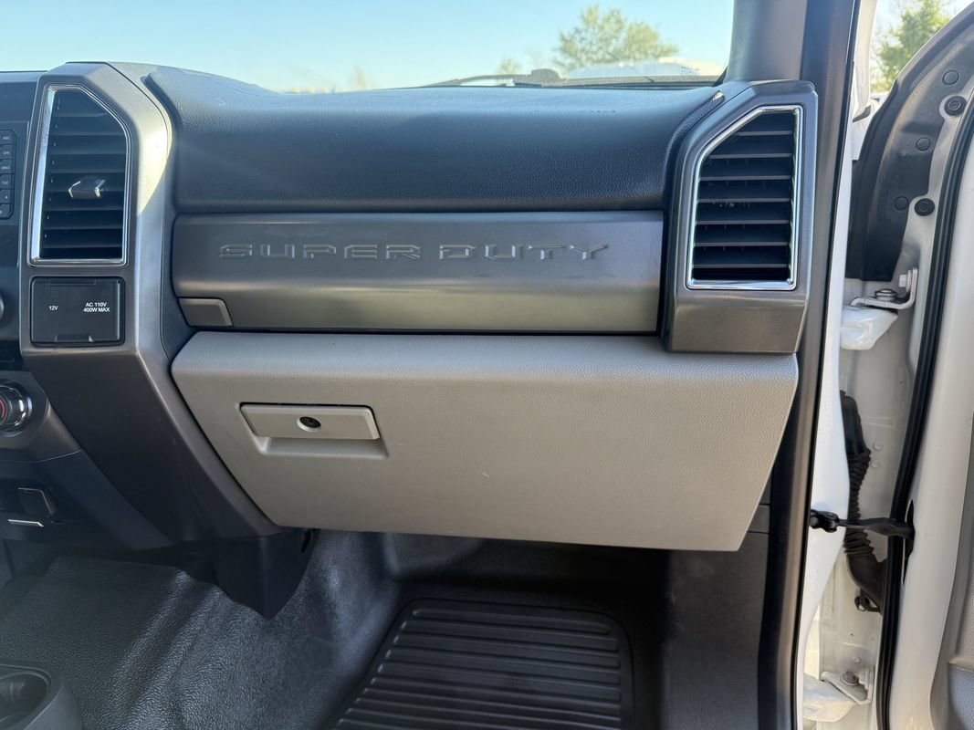 Used 2017 Ford F250 XLT w/ XLT Value Package AWD/4WD image 19
