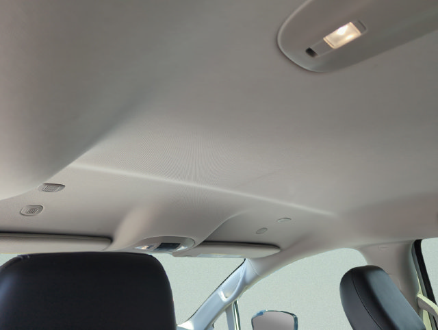 Used 2024 Chrysler Pacifica Limited FWD image 30
