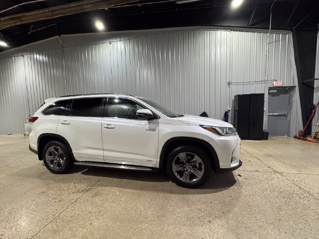 Used 2018 Toyota Highlander Limited Platinum AWD/4WD image 5