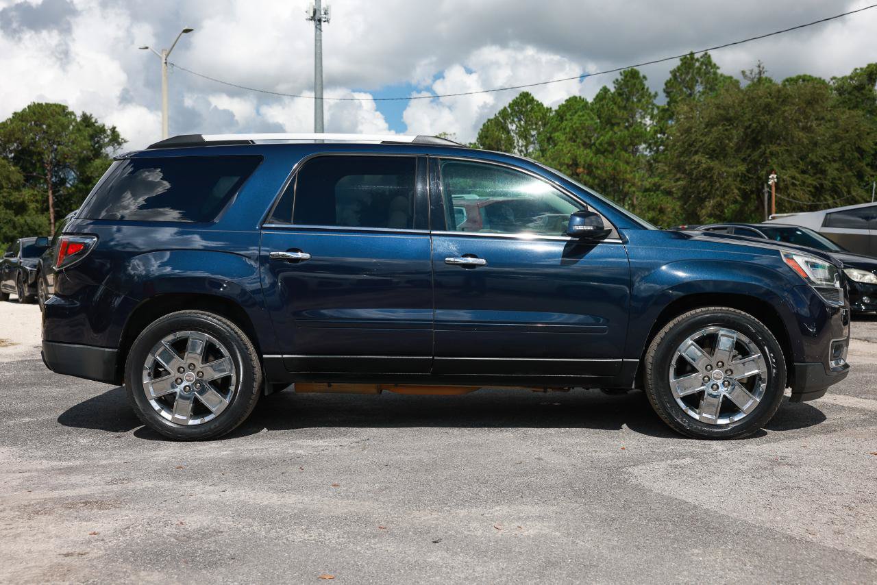 Used 2017 GMC Acadia Limited SLT AWD/4WD image 13