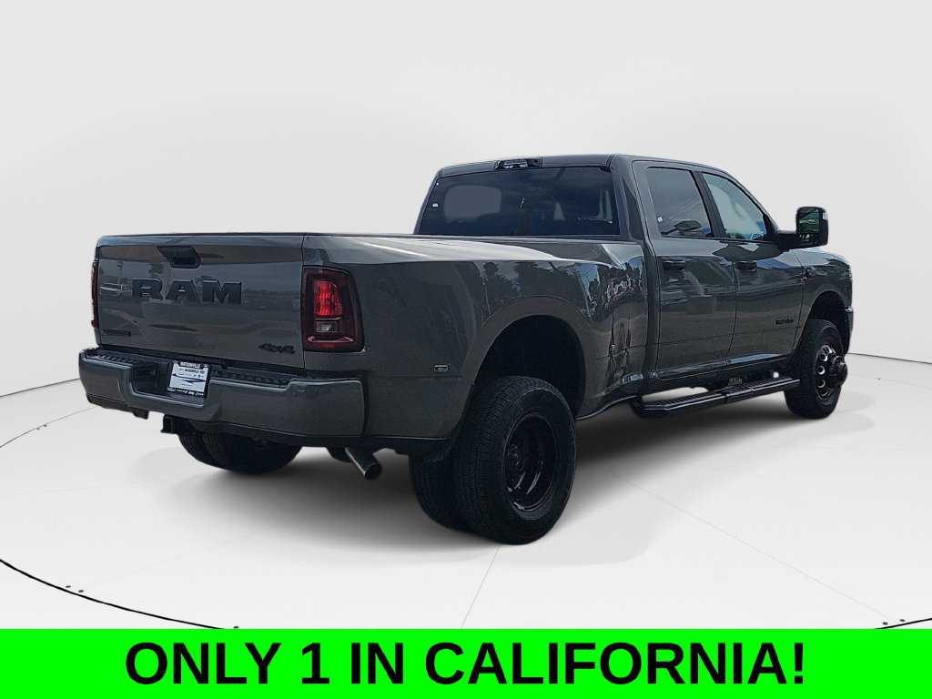 New 2027 RAM 3500 Big Horn AWD/4WD image 3