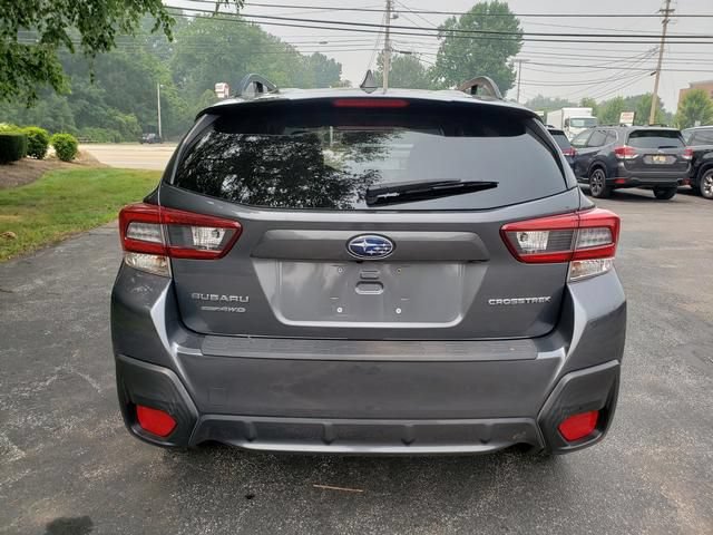 Used 2020 Subaru Crosstrek 2.0i Premium w/ Moonroof Package 1 AWD/4WD image 4